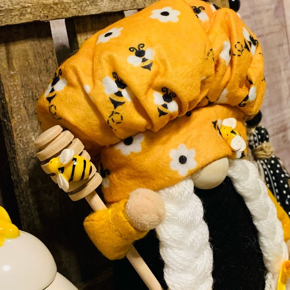 Bee Chef Gnome - Picture 5 of 7